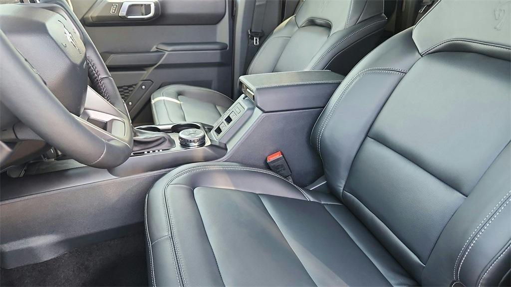 new 2025 Ford Bronco car, priced at $48,328