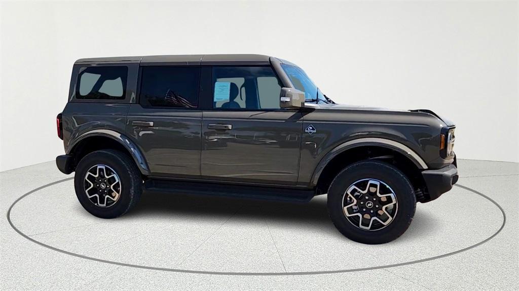 new 2025 Ford Bronco car, priced at $48,328
