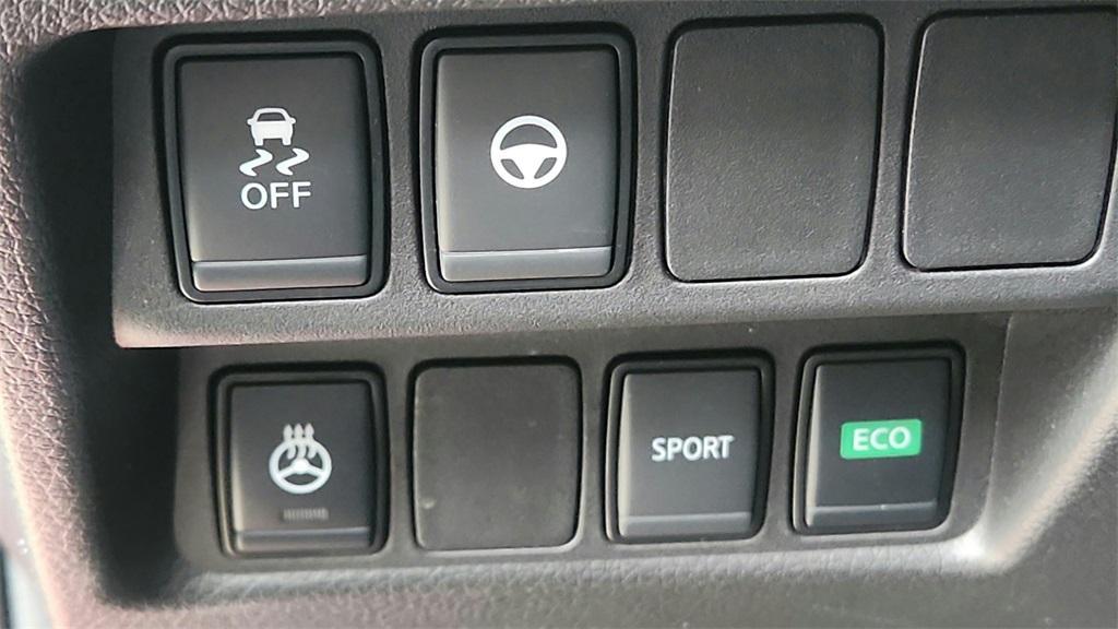used 2022 Nissan Rogue Sport car, priced at $21,000