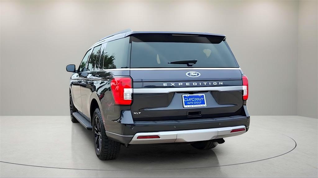 new 2024 Ford Expedition car, priced at $55,925