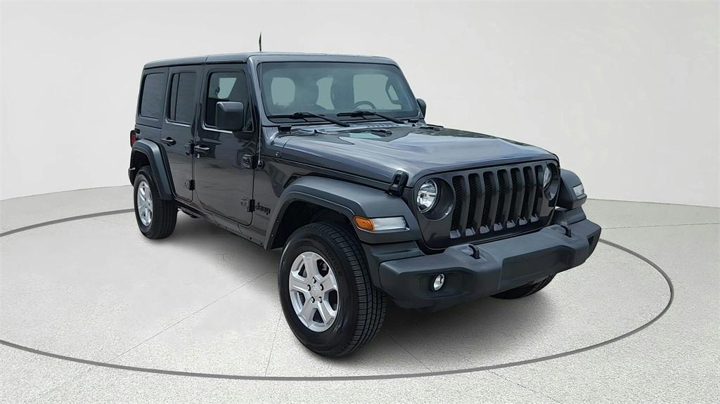 used 2022 Jeep Wrangler Unlimited car, priced at $25,000