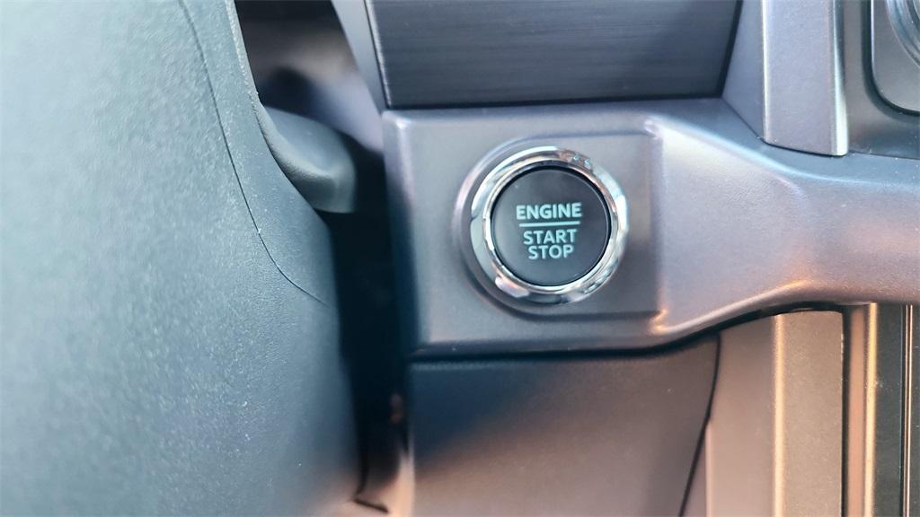 new 2025 Ford F-150 car, priced at $46,897