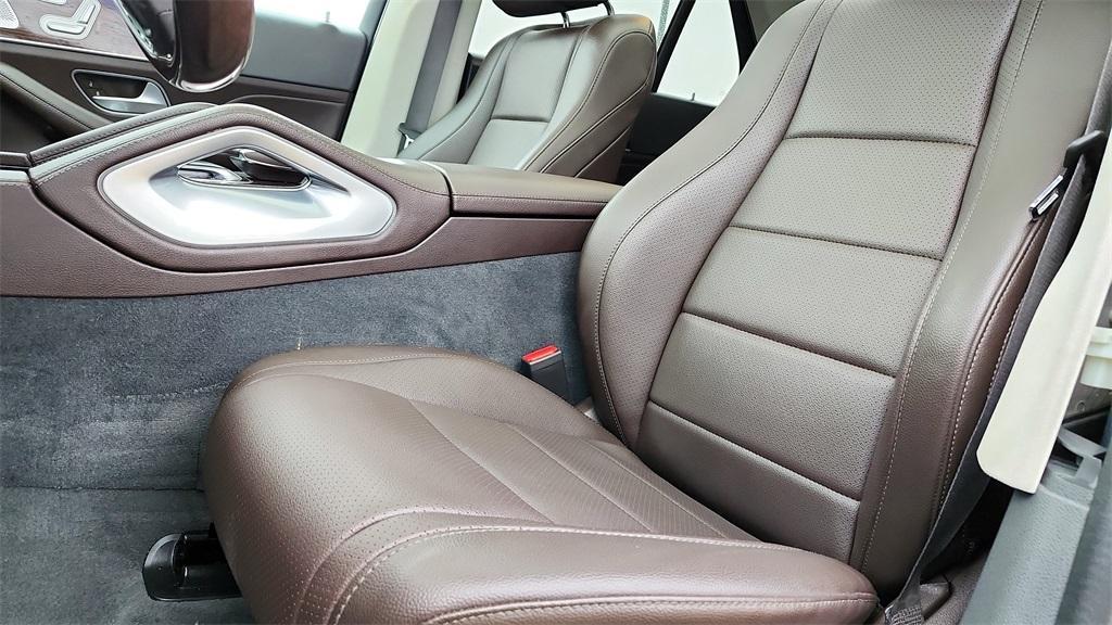 used 2020 Mercedes-Benz GLE 450 car, priced at $33,000