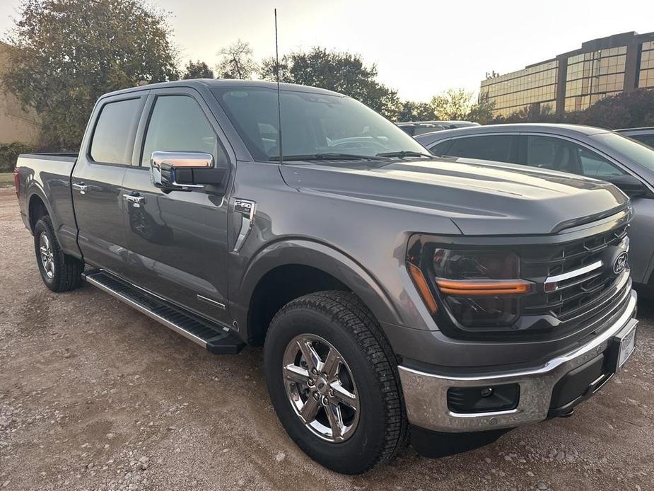 new 2024 Ford F-150 car, priced at $49,622