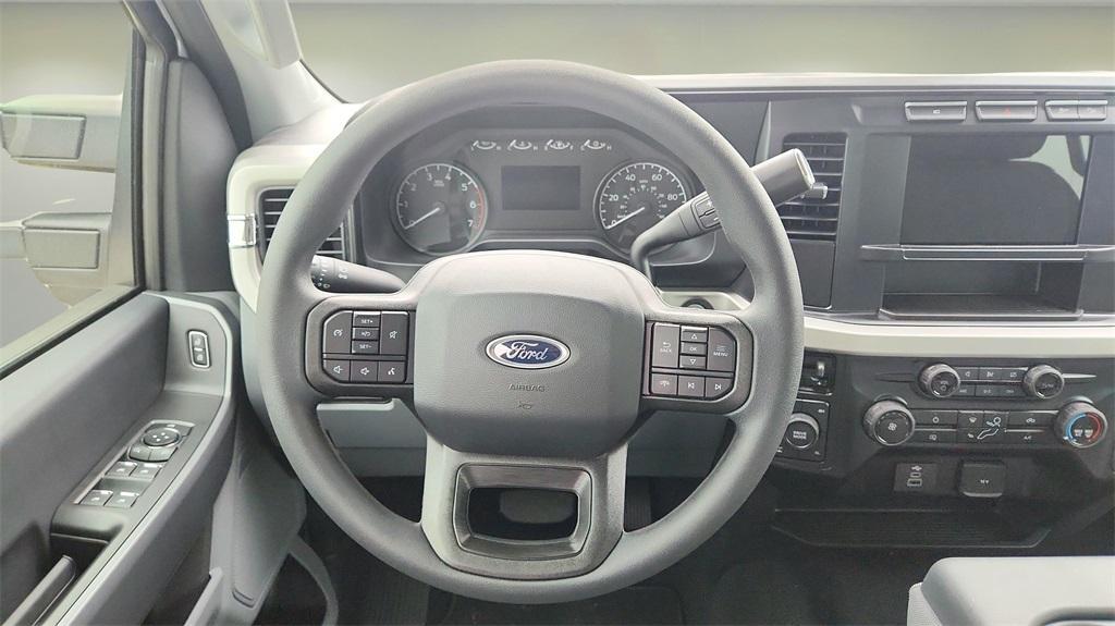 new 2025 Ford F-250 car, priced at $63,467