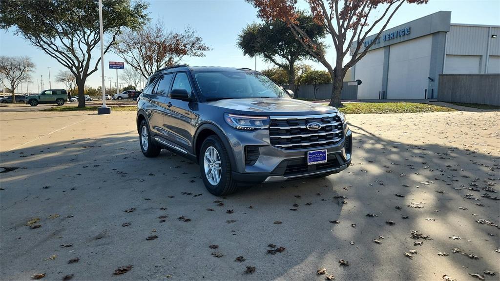 new 2025 Ford Explorer car, priced at $35,715