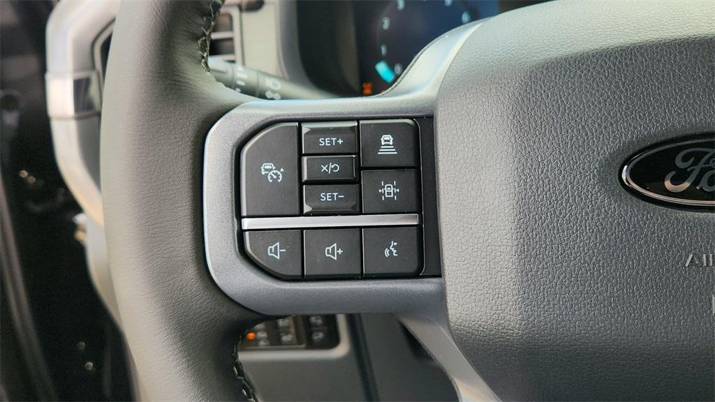 new 2025 Ford F-150 car, priced at $55,376