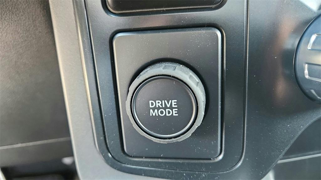 new 2025 Ford F-150 car, priced at $45,666