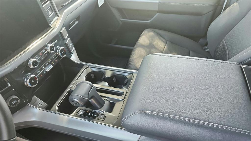 new 2025 Ford F-150 car, priced at $45,666