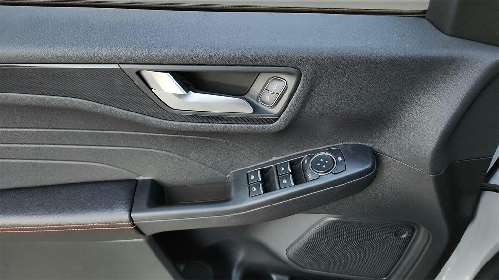 new 2025 Ford Escape car, priced at $29,982