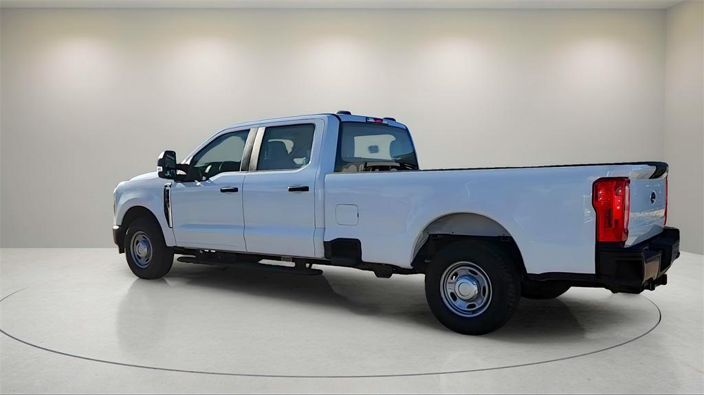 new 2024 Ford F-250 car, priced at $44,178