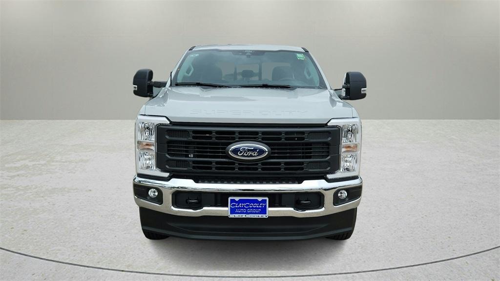 new 2025 Ford F-250 car, priced at $58,310