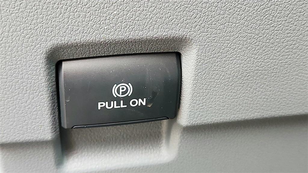 new 2025 Ford F-250 car, priced at $58,310