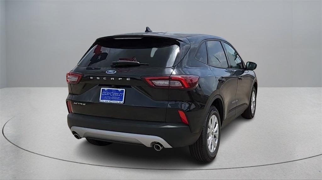 new 2025 Ford Escape car, priced at $25,135