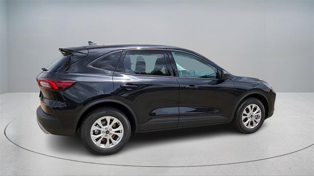 new 2025 Ford Escape car, priced at $23,984