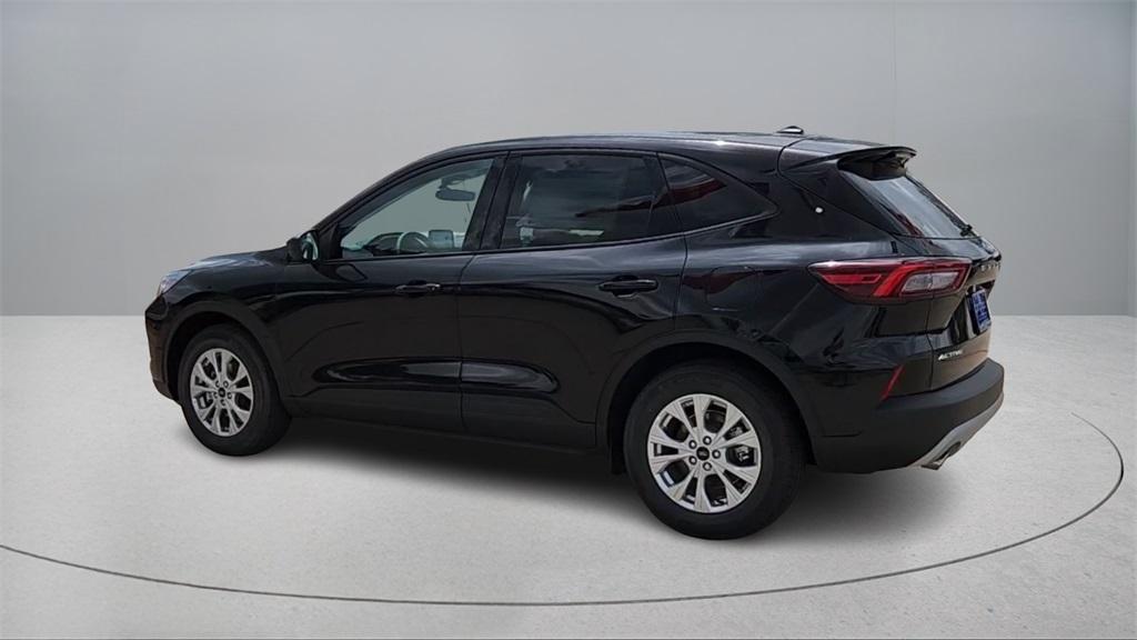 new 2025 Ford Escape car, priced at $25,135