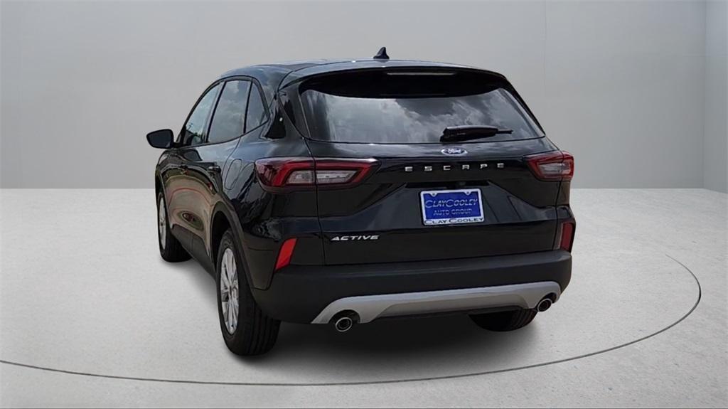new 2025 Ford Escape car, priced at $25,135
