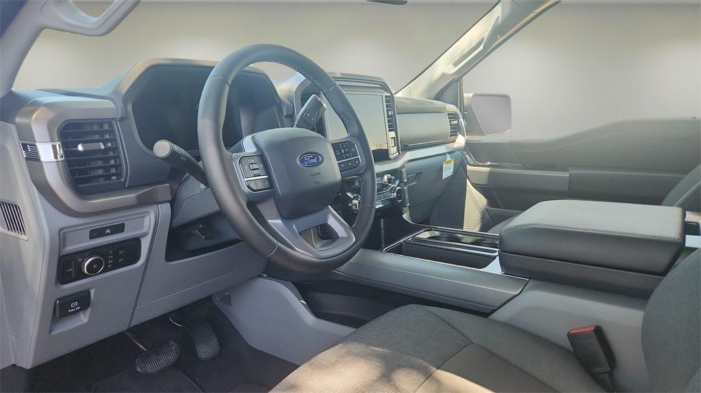 new 2025 Ford F-150 car, priced at $44,106