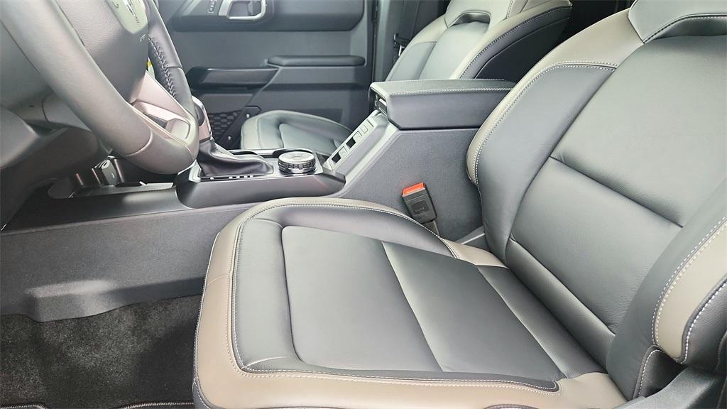 new 2025 Ford Bronco car, priced at $52,748