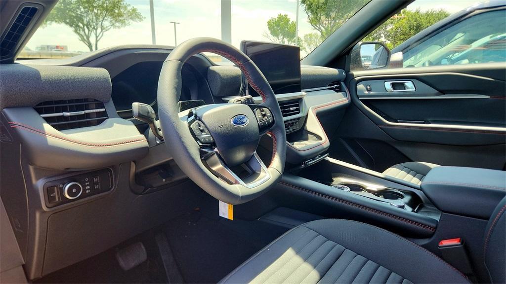 new 2025 Ford Explorer car, priced at $44,290
