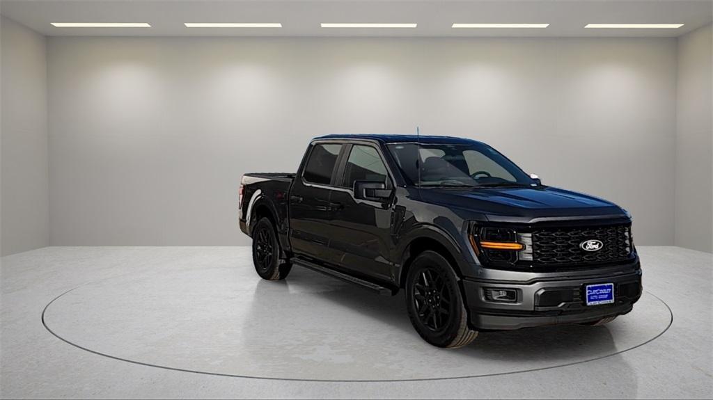 new 2024 Ford F-150 car, priced at $39,822