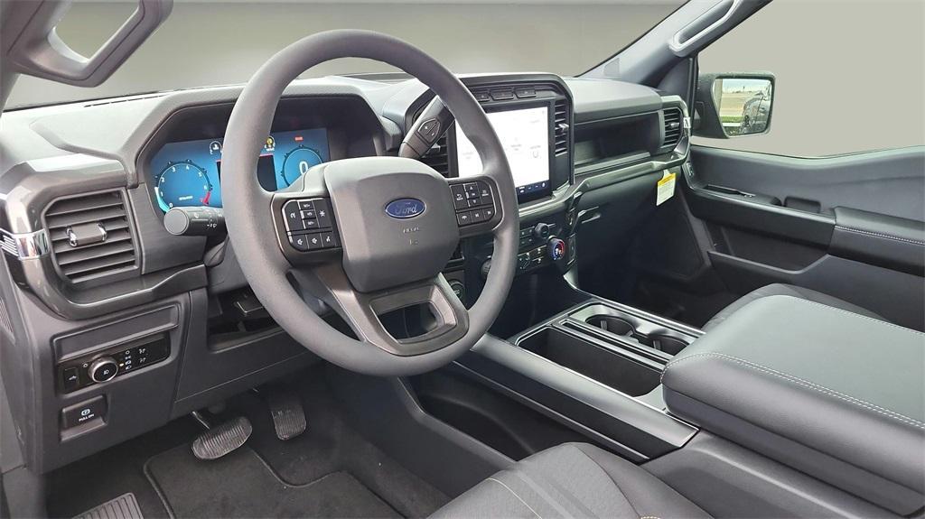 new 2025 Ford F-150 car, priced at $41,502