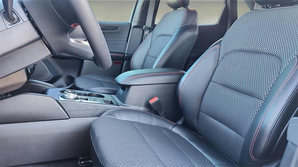 new 2025 Ford Escape car, priced at $28,578