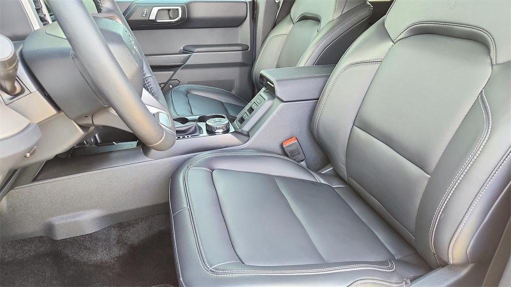 new 2025 Ford Bronco car, priced at $50,819