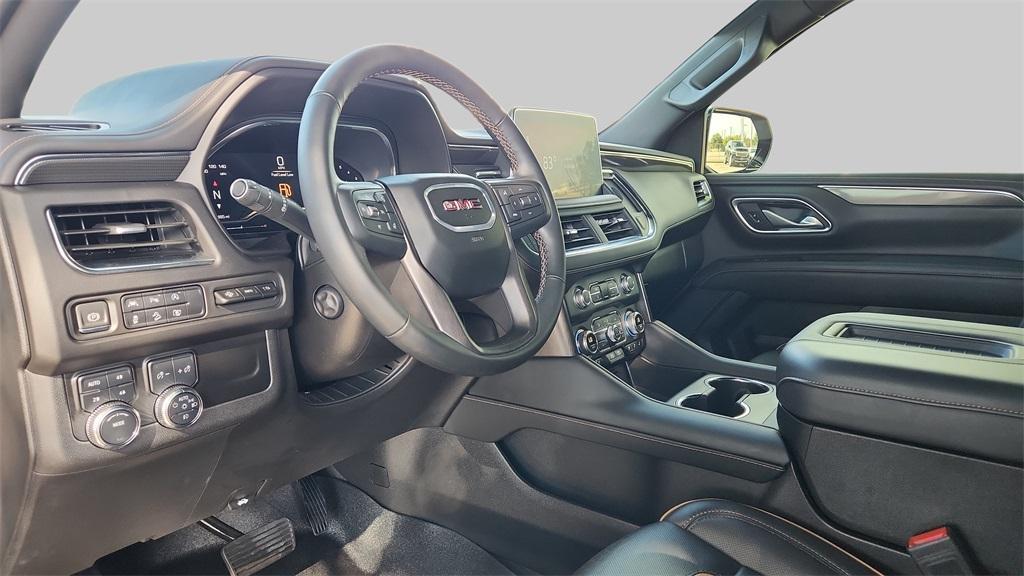 used 2024 GMC Yukon car, priced at $61,000