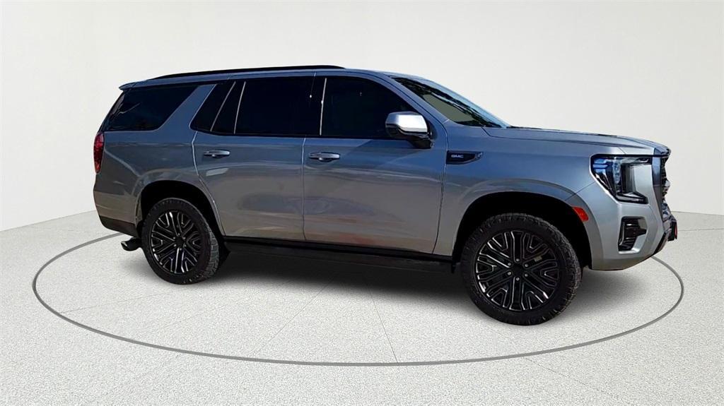 used 2024 GMC Yukon car, priced at $61,000