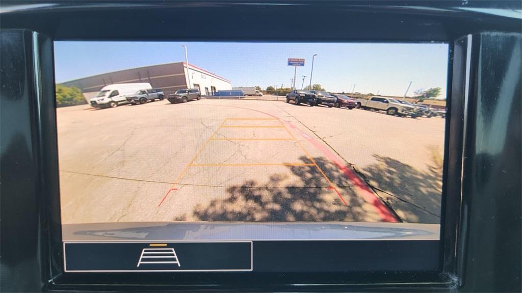 used 2023 Chevrolet Traverse car, priced at $27,500