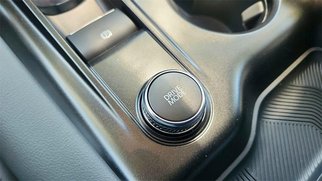 new 2025 Ford Explorer car, priced at $37,366