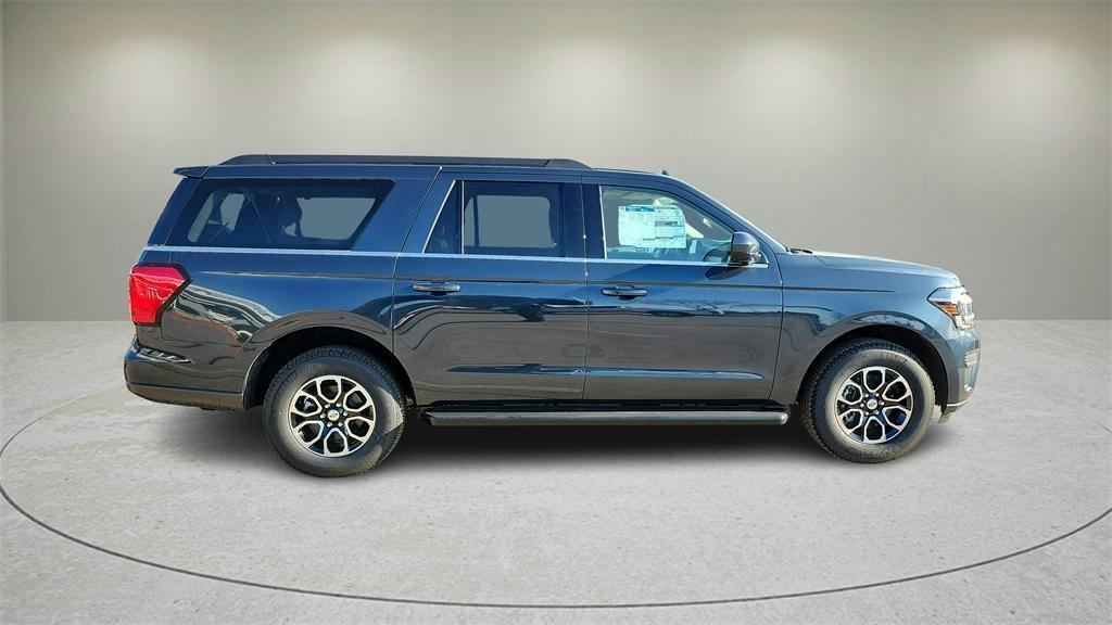 new 2024 Ford Expedition Max car, priced at $55,348