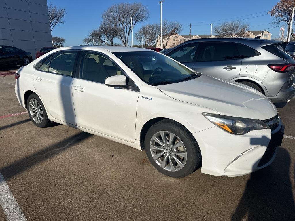 used 2015 Toyota Camry Hybrid car, priced at $14,000