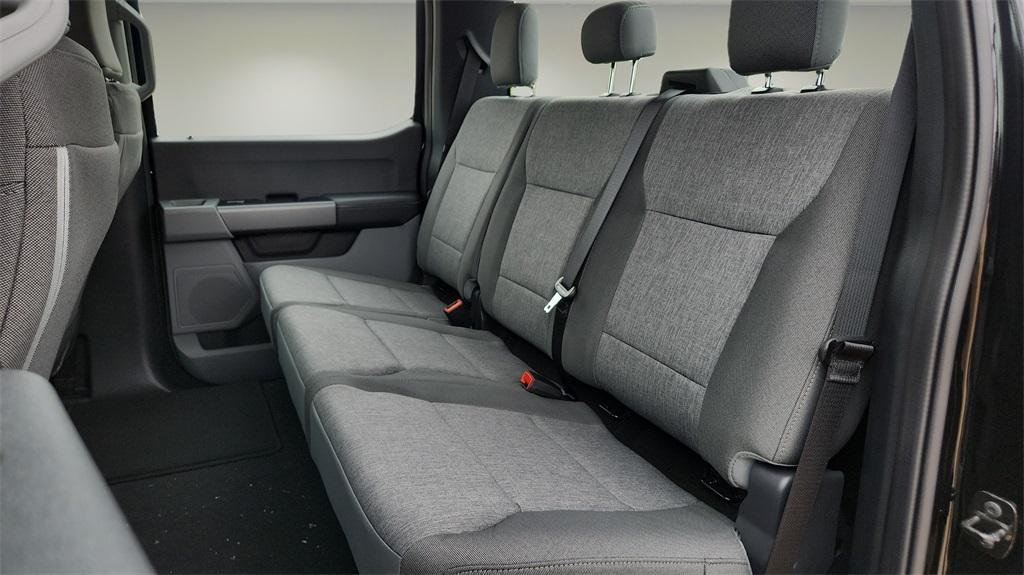 new 2025 Ford F-250 car, priced at $53,252