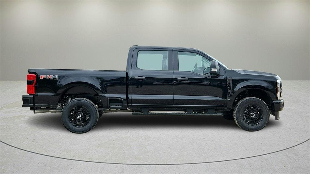 new 2025 Ford F-250 car, priced at $53,252