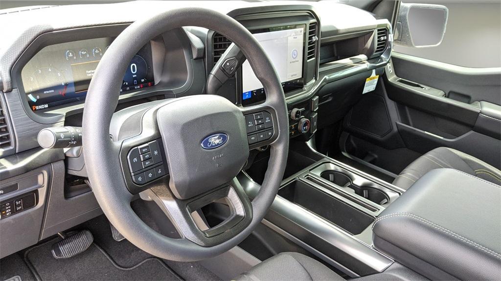 new 2025 Ford F-150 car, priced at $40,995