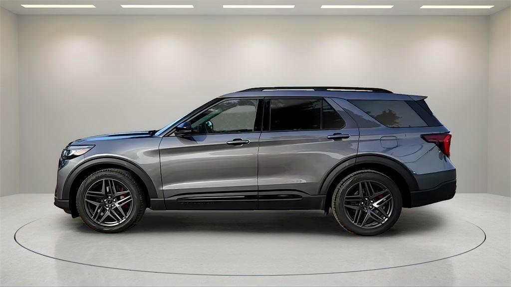 new 2025 Ford Explorer car, priced at $53,306