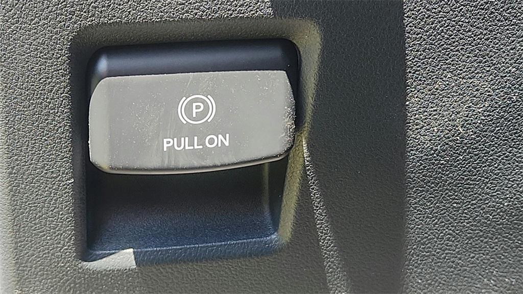 new 2025 Ford F-150 car, priced at $39,927