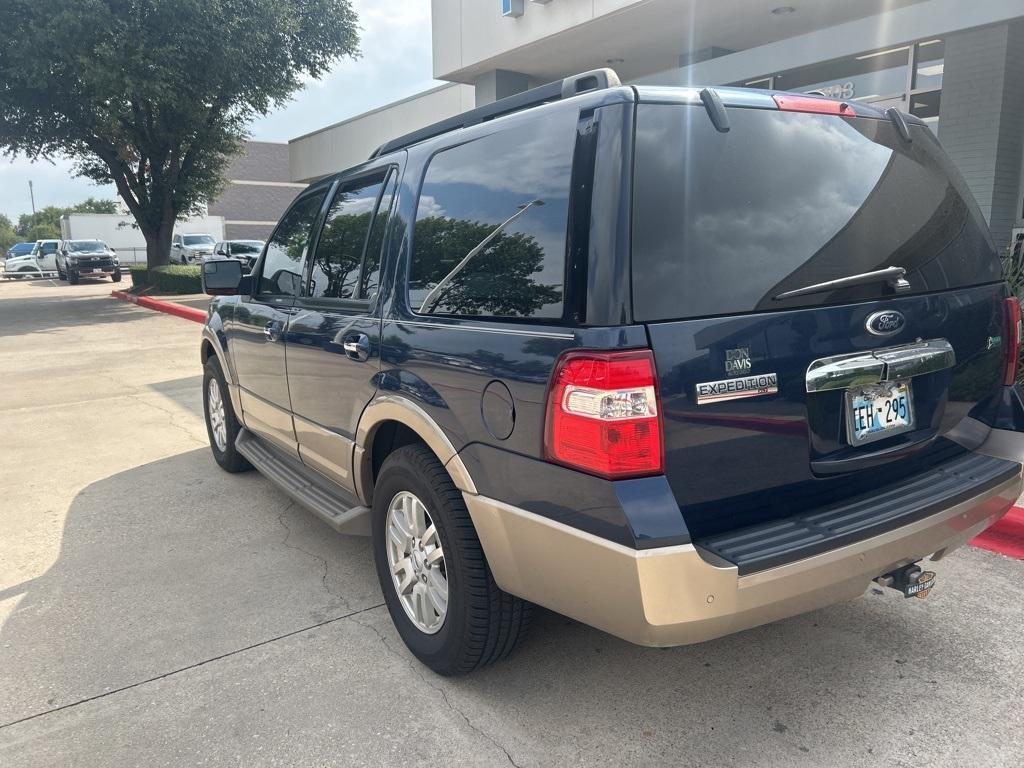 used 2013 Ford Expedition car, priced at $9,000