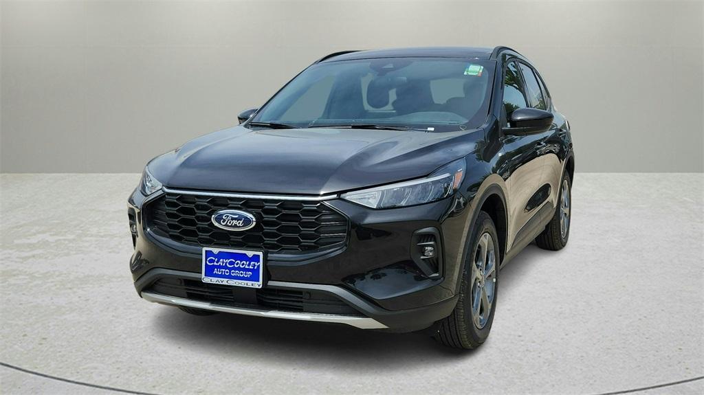 new 2025 Ford Escape car, priced at $30,562