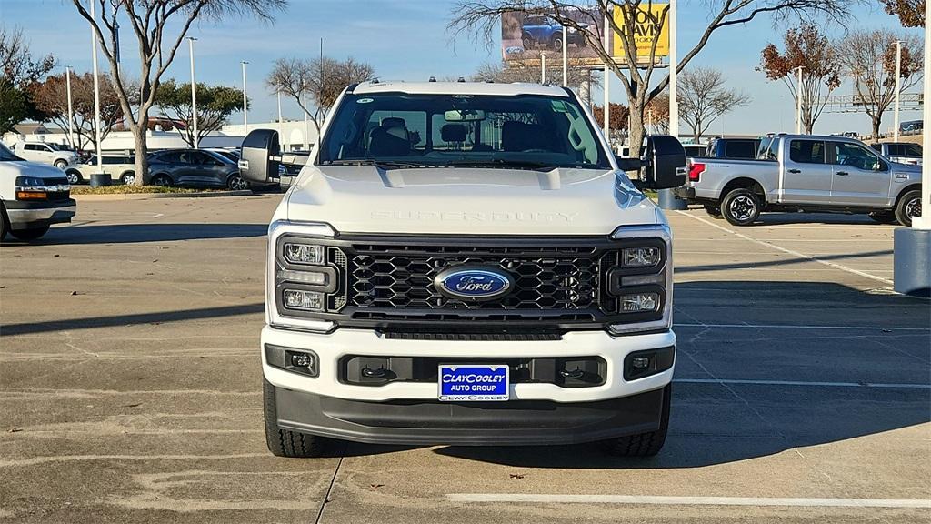 new 2024 Ford F-250 car, priced at $74,570