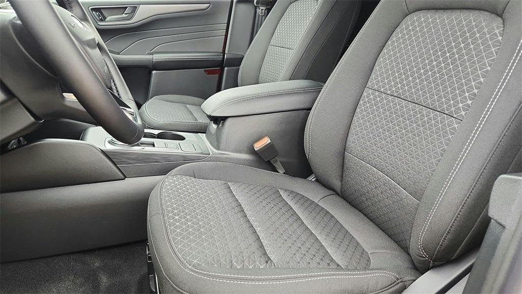 new 2025 Ford Escape car, priced at $23,569