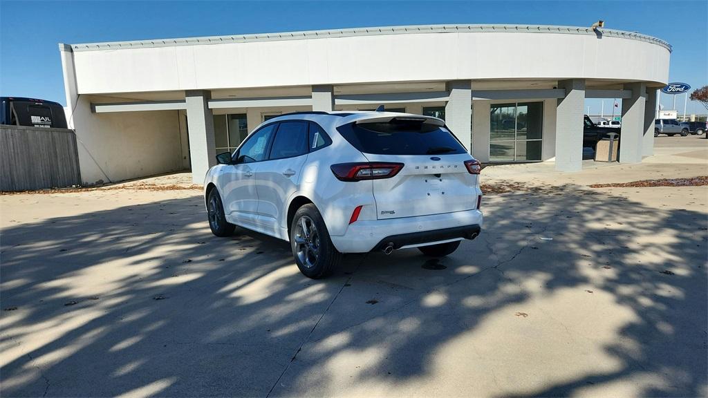 new 2024 Ford Escape car, priced at $26,048