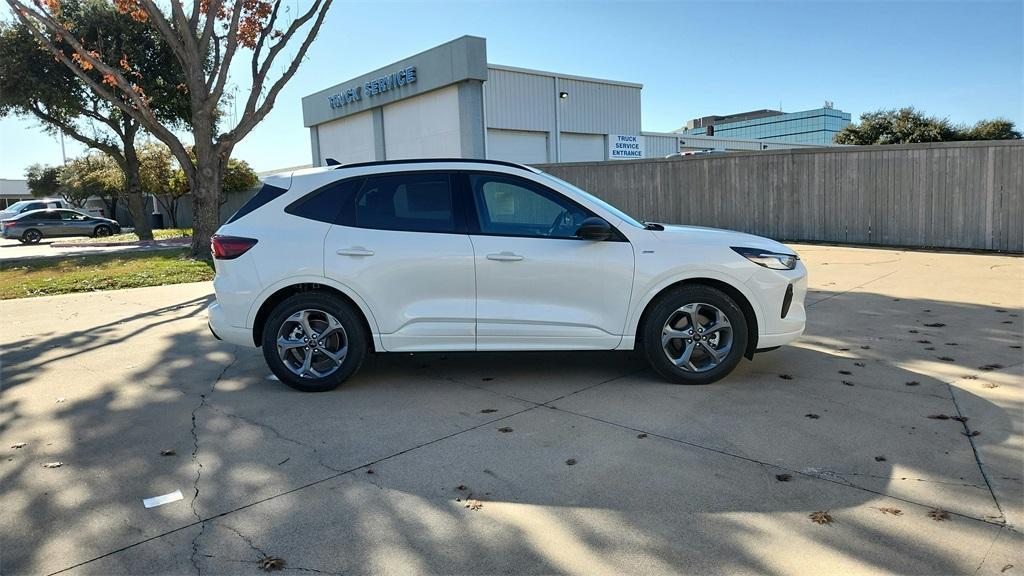 new 2024 Ford Escape car, priced at $26,048