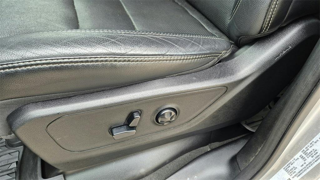 used 2020 Ram 1500 car, priced at $38,000