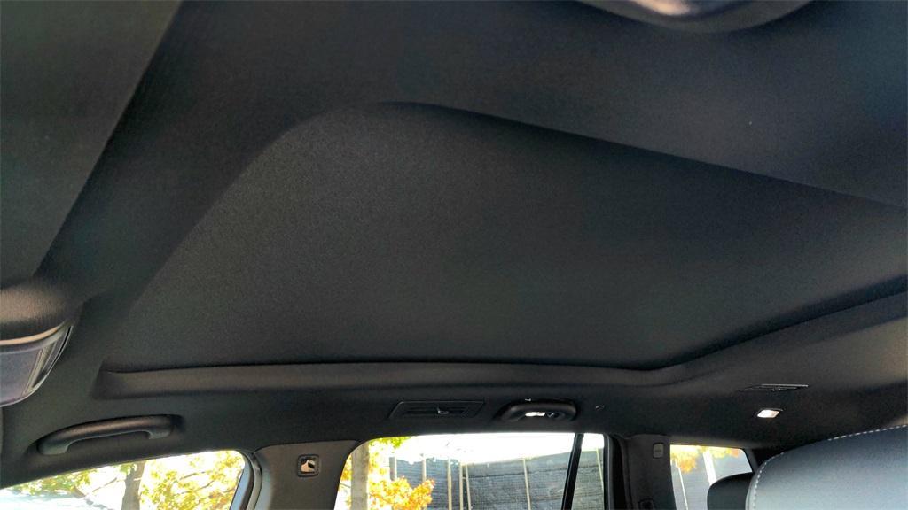 used 2024 Cadillac XT6 car, priced at $59,000