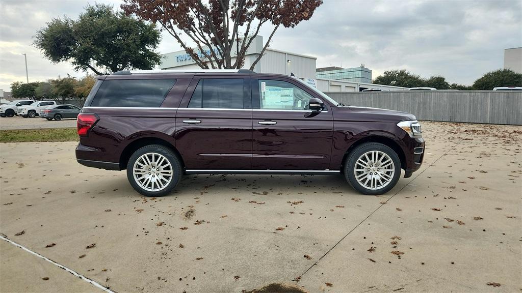 new 2024 Ford Expedition Max car, priced at $61,552