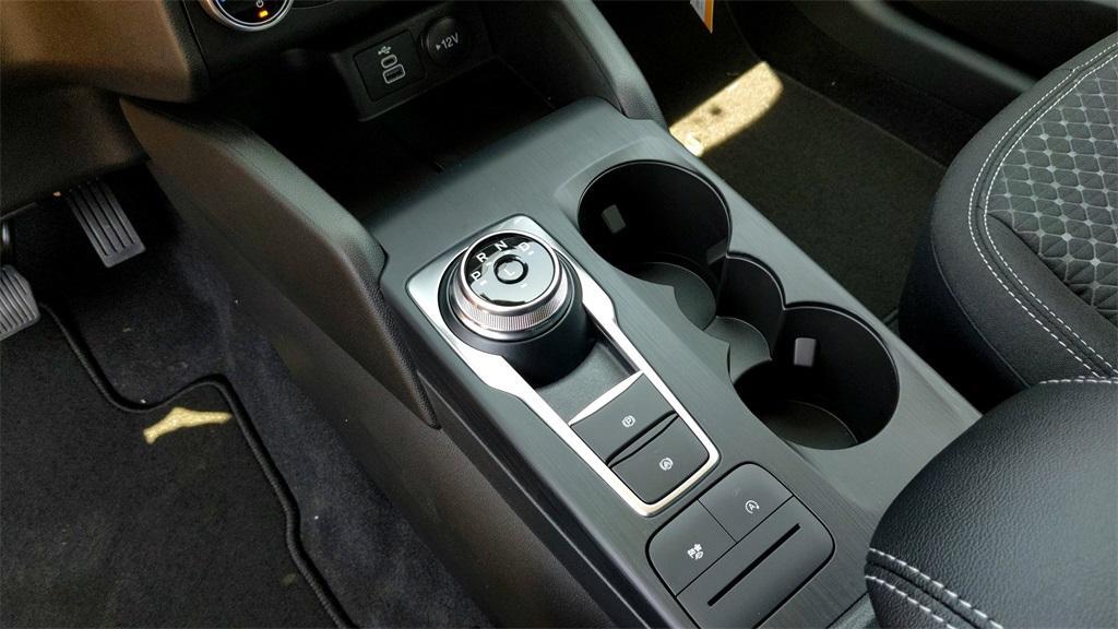 new 2025 Ford Escape car, priced at $27,760