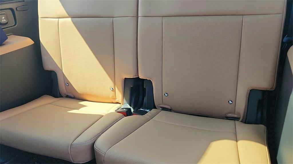 used 2025 Hyundai SANTA FE HEV car, priced at $38,000